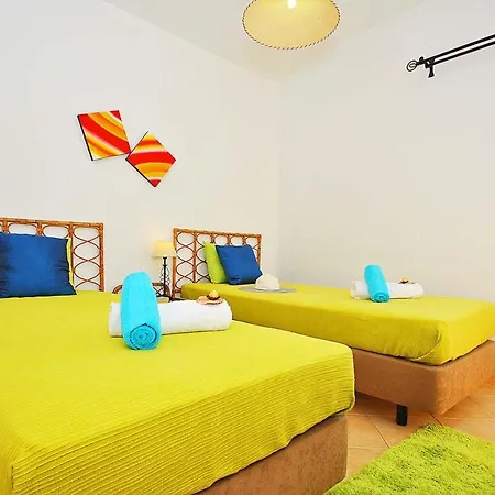 Villa Isis - Com Piscina Aquecivel E Bbq -