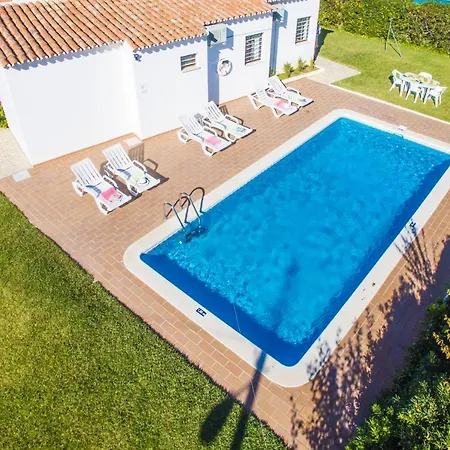 Isis - Com Piscina Aquecivel E Bbq - * Albufeira